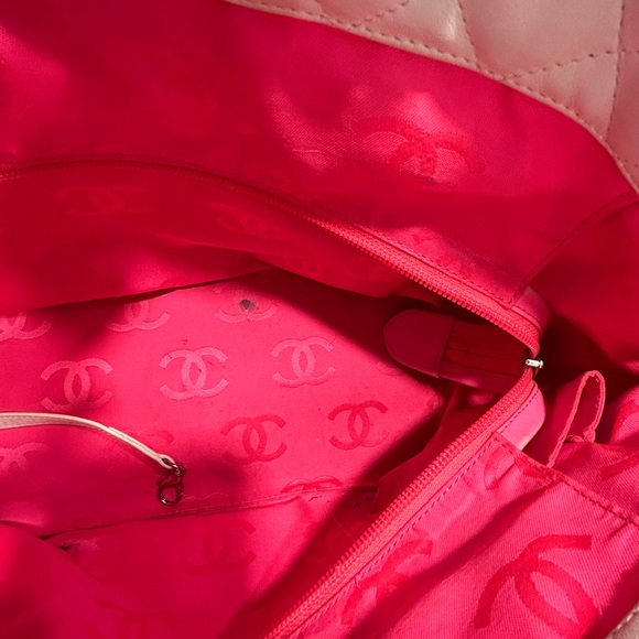 Chanel Cambon Line Lambskin Tote Gorgeous Authentic - Picture 10 of 16